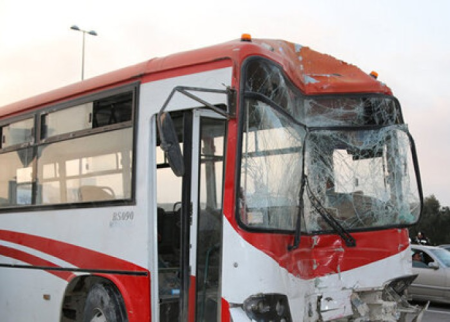 Bakıda avtobus piyadanı vurub ÖLDÜRDÜ