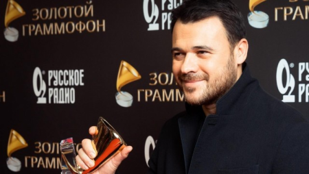 Emin Ağalarov "Qızıl qrammafon"a layiq görüldü