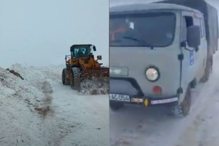 Kəlbəcərdə yollar qardan təmizlənir