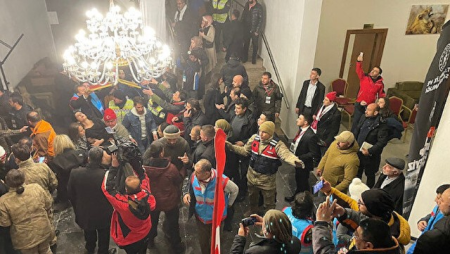 Türkiyədə hotelin tavanı çökdü, 32 nəfər xəsarət aldı (YENİLƏNİB)