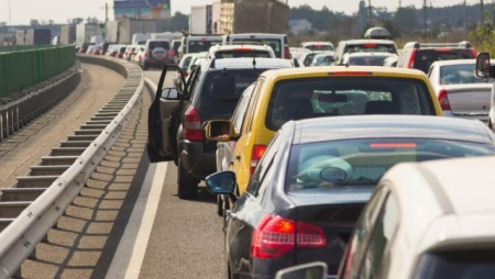 Bakıda sıxlıq olan yollar - SİYAHI