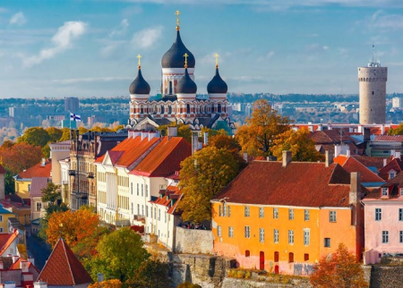 Estoniya da Rusiya səfirini ölkədən çıxarır