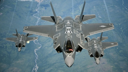 Hollandiya Polşaya səkkiz F-35 qırıcısı göndərəcək