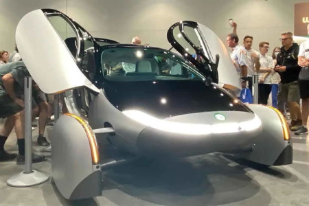 Aylarla elektrik enerjisinə ehtiyacı olmayacaq elektromobillər gəlir