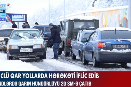 Güclü qar Şamaxıda yolları bağlayıb