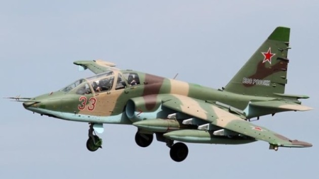 Rusiyanın Su-25 hücum təyyarəsi VURULDU