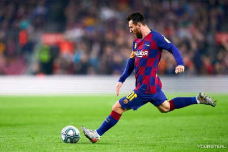 Messi 16 il ardıcıl cərimə zərbələrindən qol vurur: Ronaldo isə...