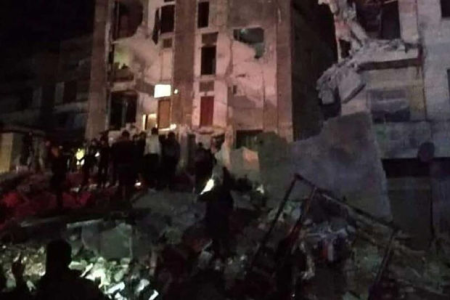 Suriyada yeni zəlzələlər öncəsi mavi işıqlar görünüb