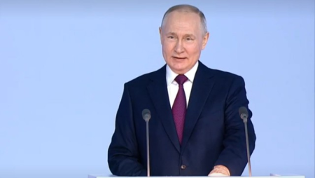 Putin Federal Məclisdə çıxış edir