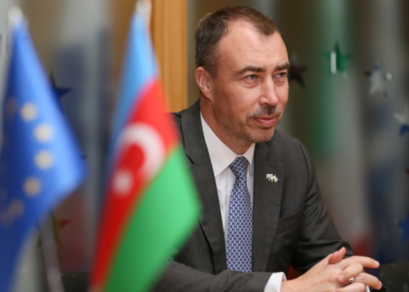Toivo Klaar Azərbaycana gələcək