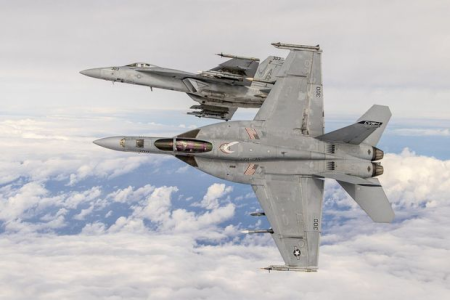 F-18 qırıcılarının istehsalı dayandırılacaq