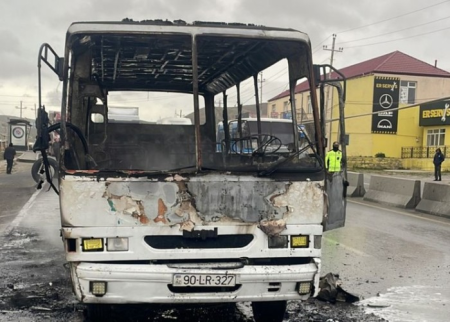 Bakıda avtobus YANDI