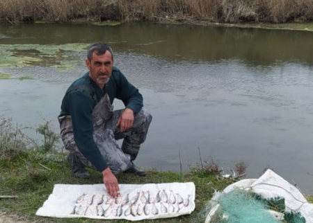 Qanunsuz balıq ovu ilə məşğul olan şəxs saxlanıldı