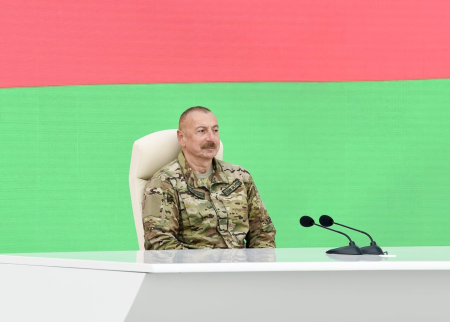 İlham Əliyev Talış kəndinin Baş planı ilə tanış oldu İlham Əliyev Talış kəndinin Baş planı ilə tanış oldu