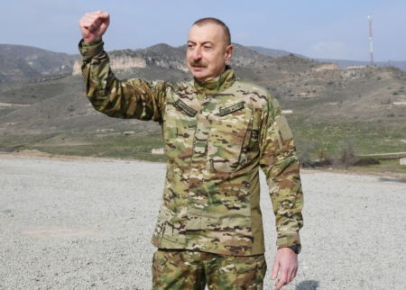 "Novruz təbriklərimi Qarabağ diyarından deməyim böyük xoşbəxtlikdir" "Novruz təbriklərimi Qarabağ diyarından deməyim böyük xoşbəxtlikdir"