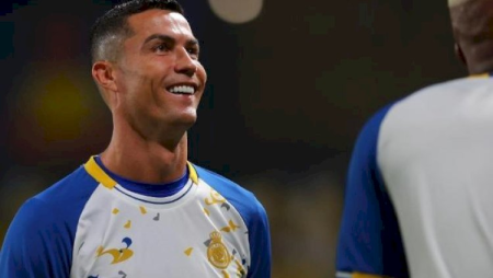 Ronaldo müsəlmanları təbrik etdi