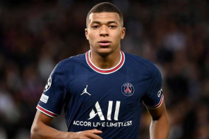 Mbappe Levandovskini qabaqladı