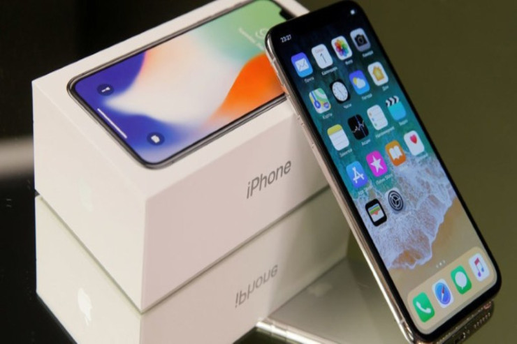 “Apple”ın “iPhone”dan asılılığı azı iki il davam edəcək
