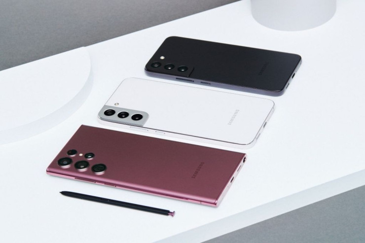 İstifadəçilər “Samsung Galaxy S23”nin kamerasından narazı qaldılar