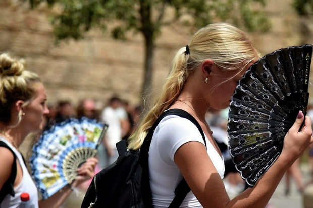 İspaniyada rekord temperatur: Hökumət hərəkətə keçdi İspaniyada rekord temperatur: Hökumət hərəkətə keçdi