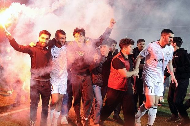 “Qarabağ” “Neftçi”nin rekordunu təkrarladı