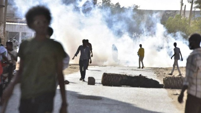 Sudandakı toqquşmada ölənlərin sayı 860-ı keçib