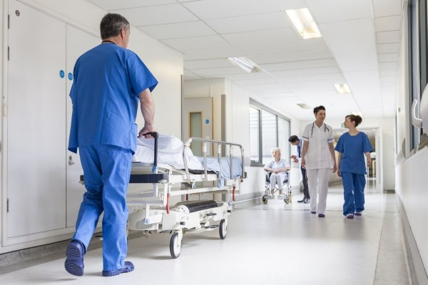 Bakıda iki klinikada nöqsanlar aşkarlandı Bakıda iki klinikada nöqsanlar aşkarlandı