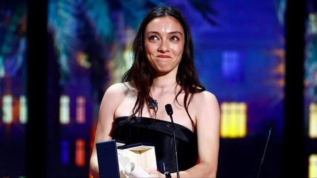 Türkiyəli aktrisa Kann Film Festivalında mükafata layiq görüldü Türkiyəli aktrisa Kann Film Festivalında mükafata layiq görüldü