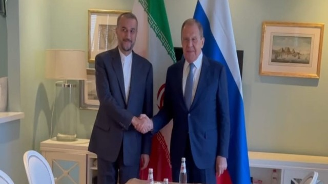 Lavrov iranlı həmkarı ilə görüşdü