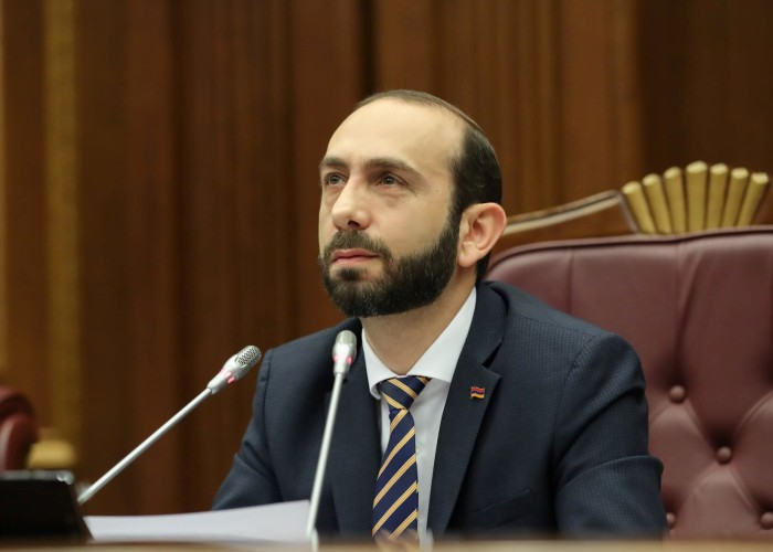 "Ermənistan Qarabağın statusu ilə bağlı danışıqlar aparmaq iddiasında deyil" - Mirzoyan