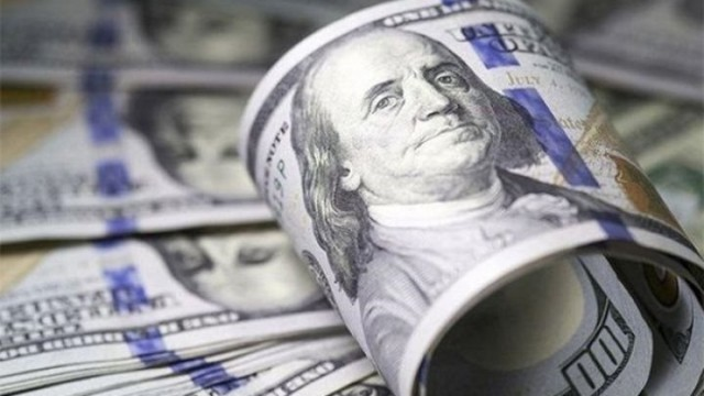 Bir dollar 22 lirəni keçdi