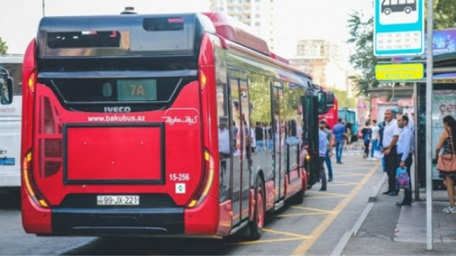 101 avtobusun hərəkət intervalında gecikmələr var