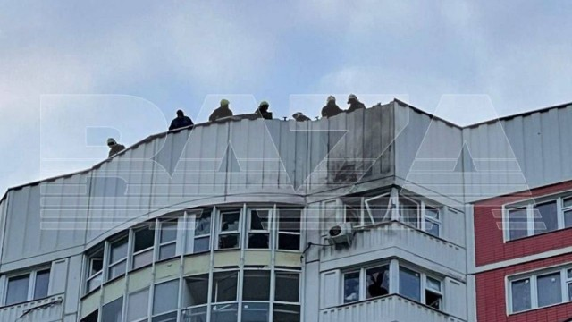 Rusiyada yaşayış binasına PUA düşdü