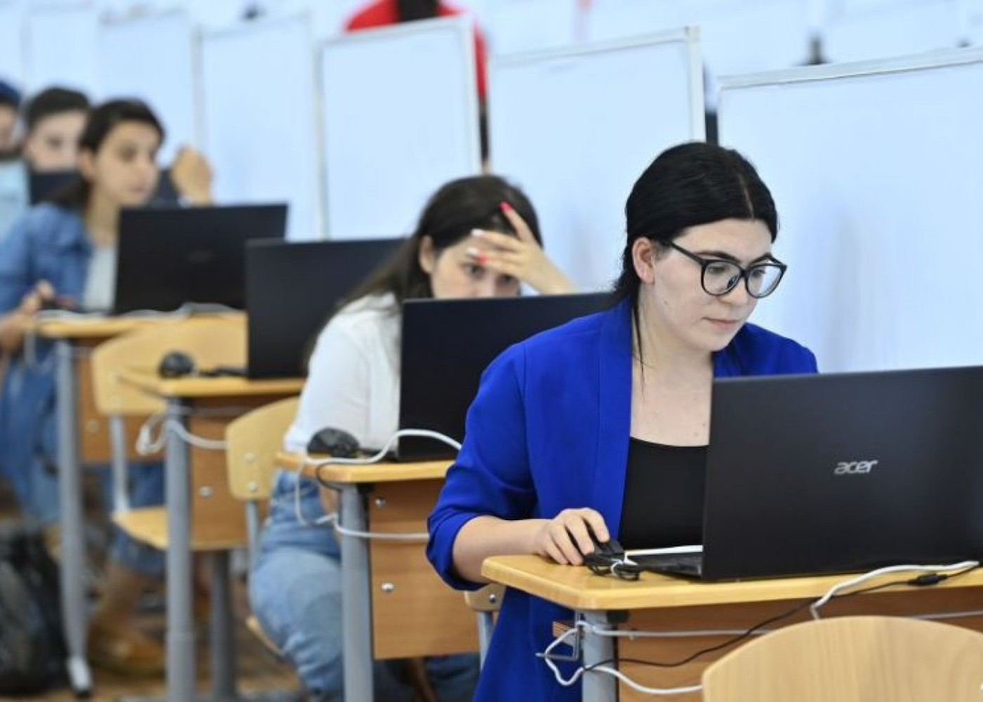 Parlament müəllimlərin sertifikasiyası ilə bağlı dəyişikliyi qəbul etdi
