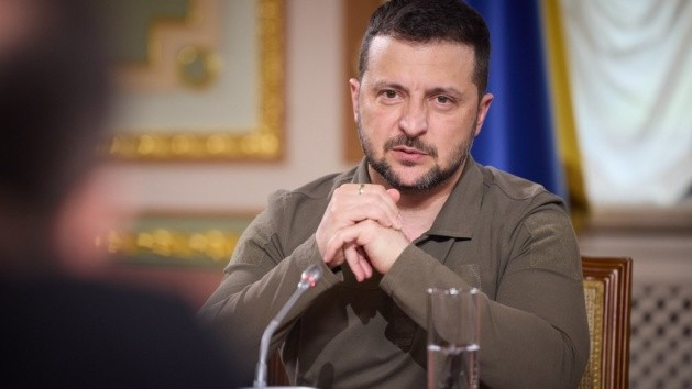 "Ukrayna 2526 nəfəri əsirlikdən geri qaytarıb" - Zelenski