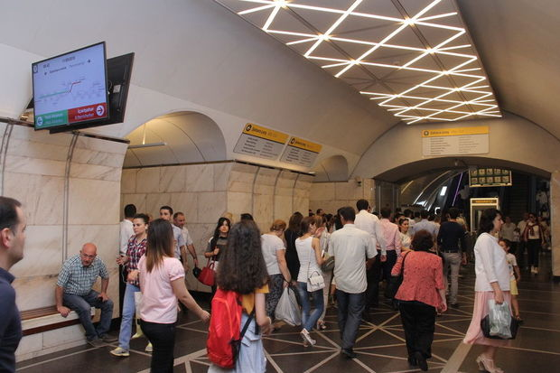 Sabahdan metropolitendə qatarların hərəkət rejimi dəyişdirilir