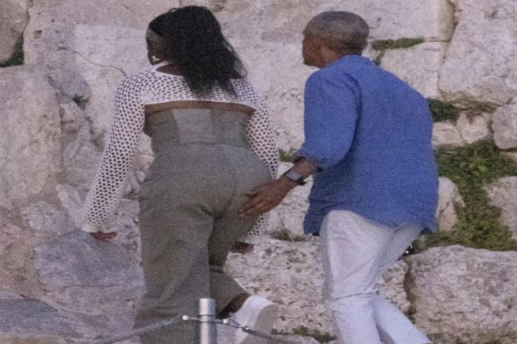 Paparassilər Barak Obamanı görün necə yaxaladılar