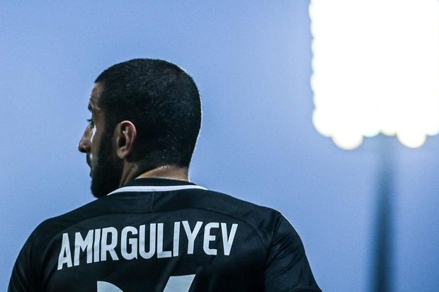 Millimizin sabiq futbolçusu karyerasını başa vurdu
