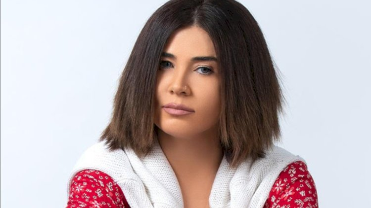 “Aylarla kazarmada, əsgər yataqxanasında yatmışam” - Elnarə
