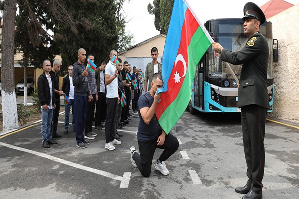 Azərbaycanda hərbi xidmətə növbəti çağırış başladı