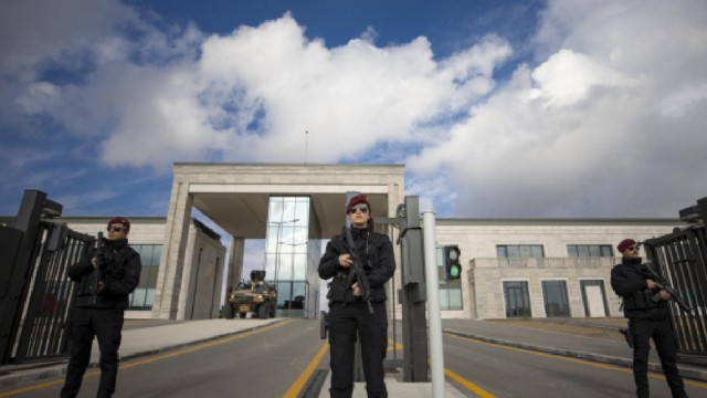 MİT İstanbulda MOSSAD-a "işləyən" 7 nəfəri tutdu