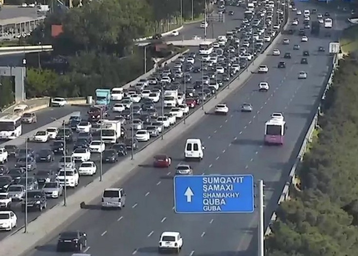 Bu yollarda sıxlıq var - SİYAHI