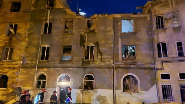 Rusiya Lvovu raketlə vurdu - Ölənlər var