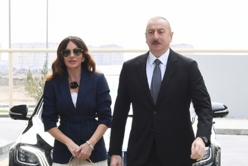 Prezident və birinci xanım Mərkəzi Nəbatat Bağında aparılan işlərlə tanış olublar - YENİLƏNİB