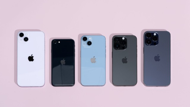Ruslara "iPhone"dan istifadə qadağan edilib