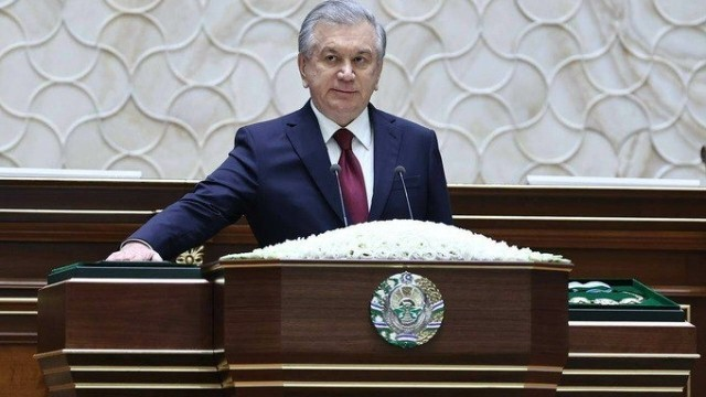 Şavkat Mirziyoyevin andiçmə mərasimi keçirildi