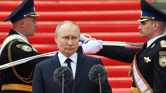 Rusiyalıların neçə faizi Putinə etimad göstərir? - SORĞU