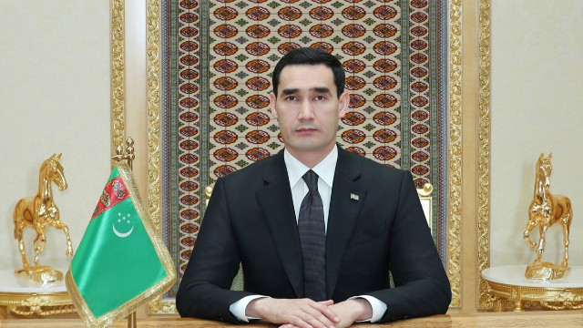 Türkmənistan Prezidenti buna görə naziri işdən çıxardı