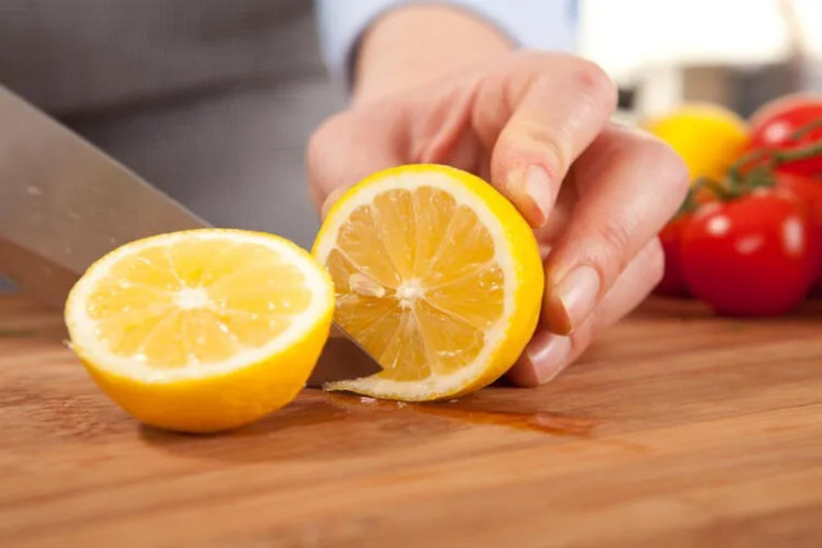 Limonu bur cür yeməyin, yoxsa...