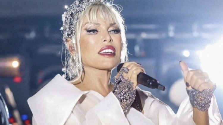 77 yaşlı Ajda Pekkan çimərlik geyimində hamını şoka saldı - Foto